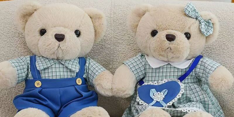 Cute couple teddy bear plush set for romantic gifts